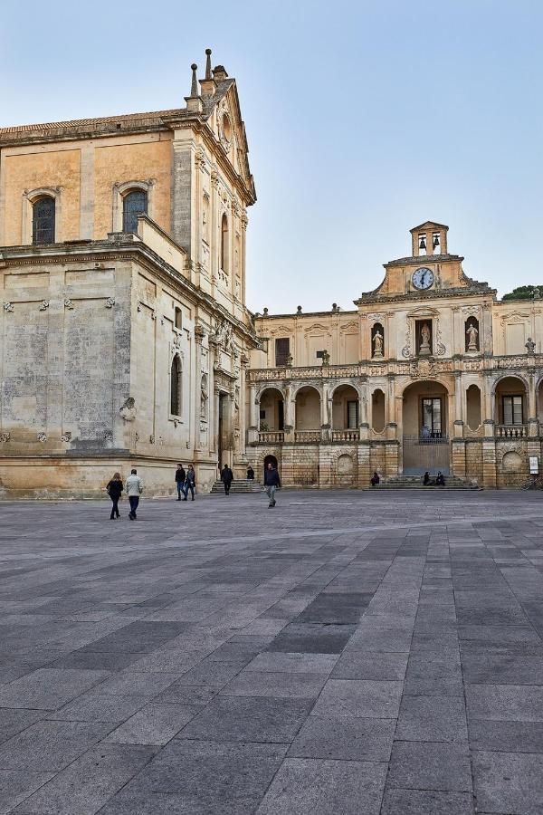 Donna Teresa Guest House Lecce Buitenkant foto