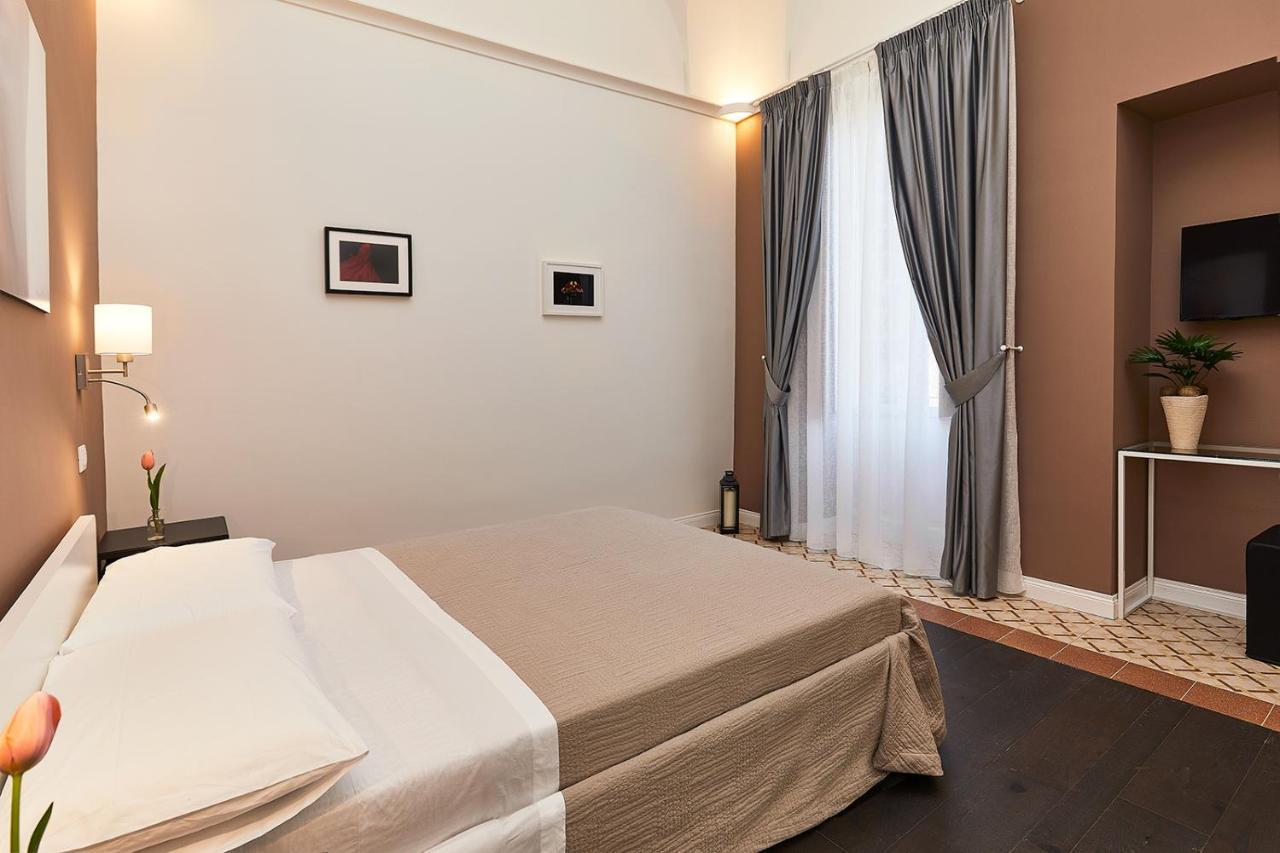 Donna Teresa Guest House Lecce Buitenkant foto